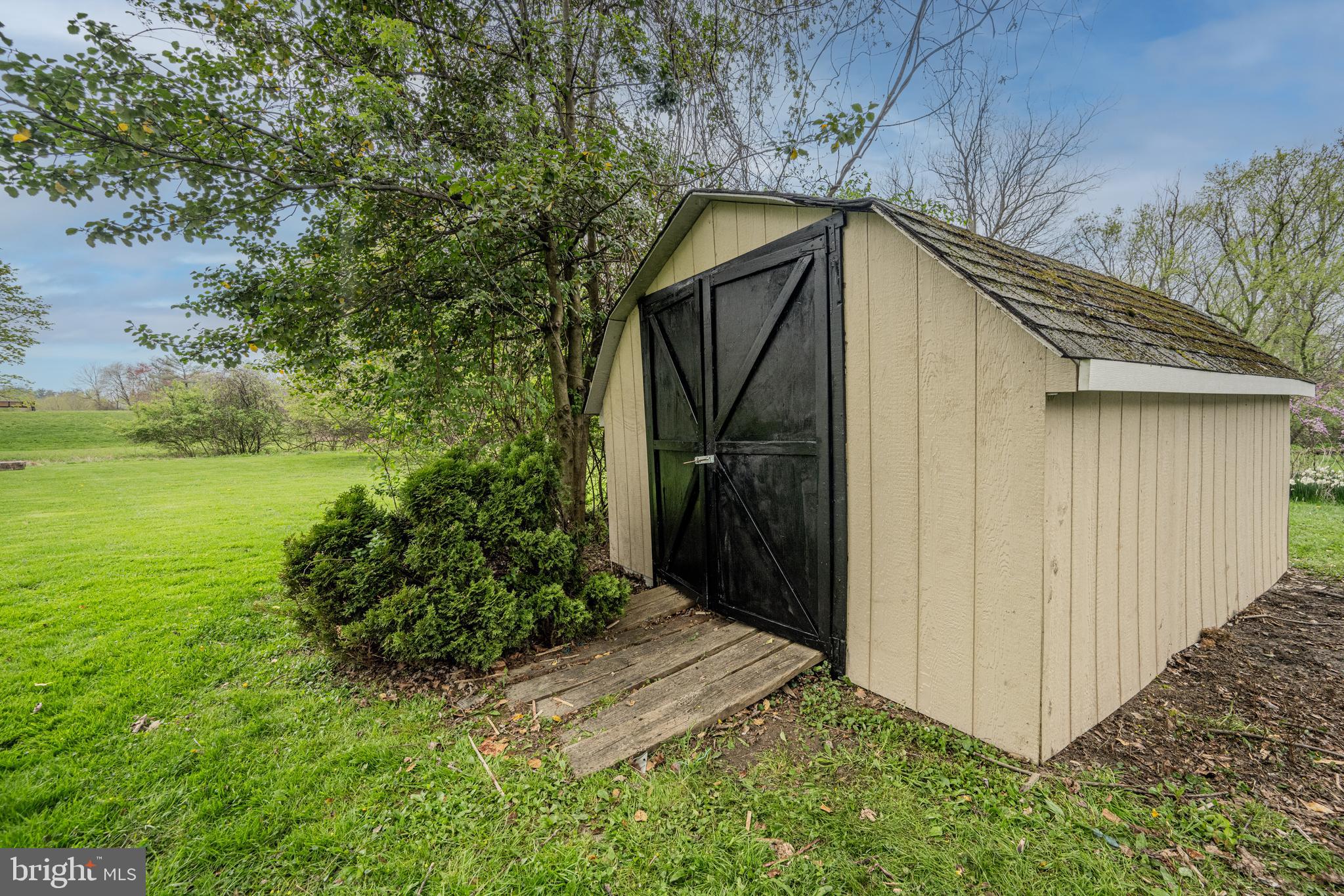 44 Sullivan Rd