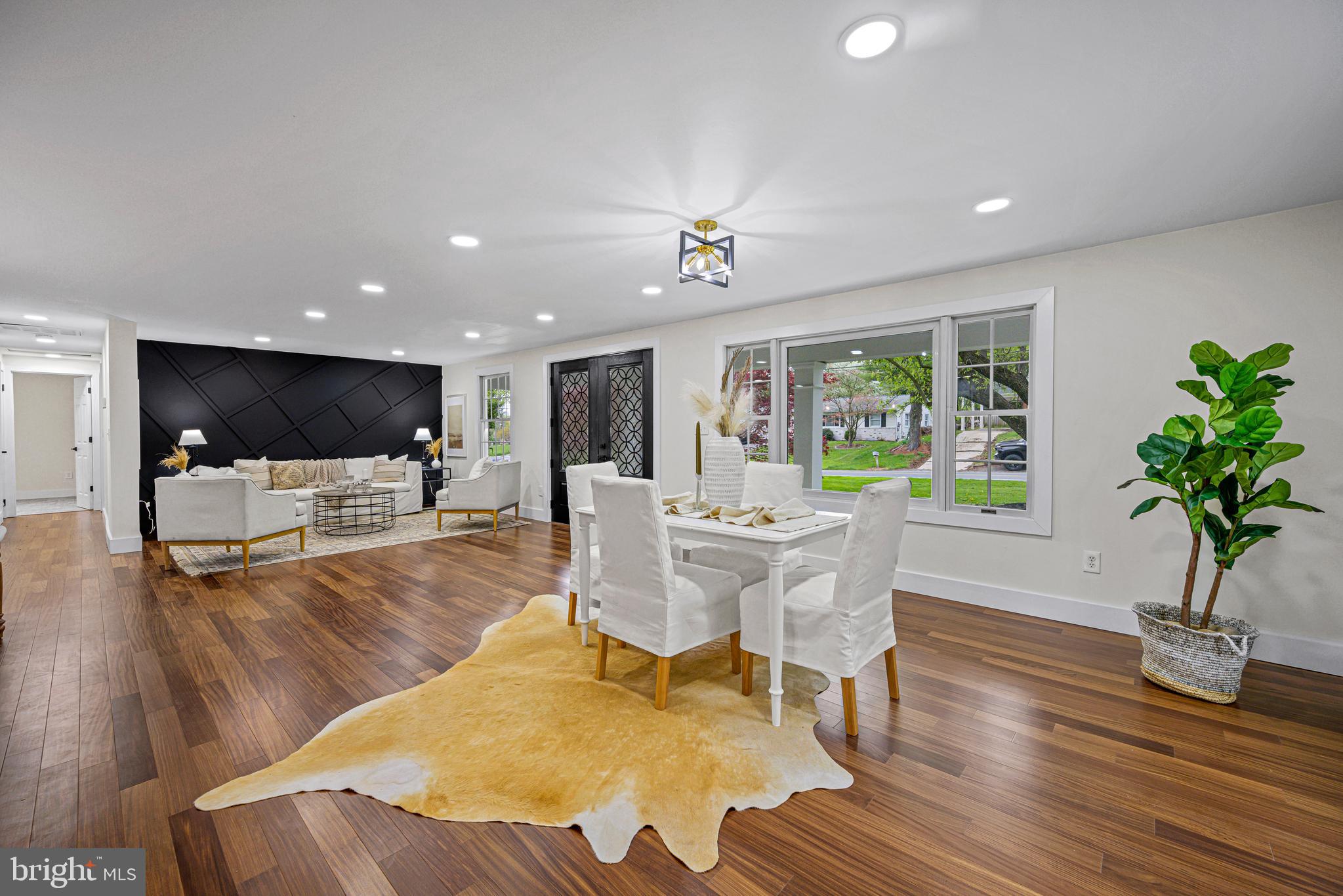 44 Sullivan Rd
