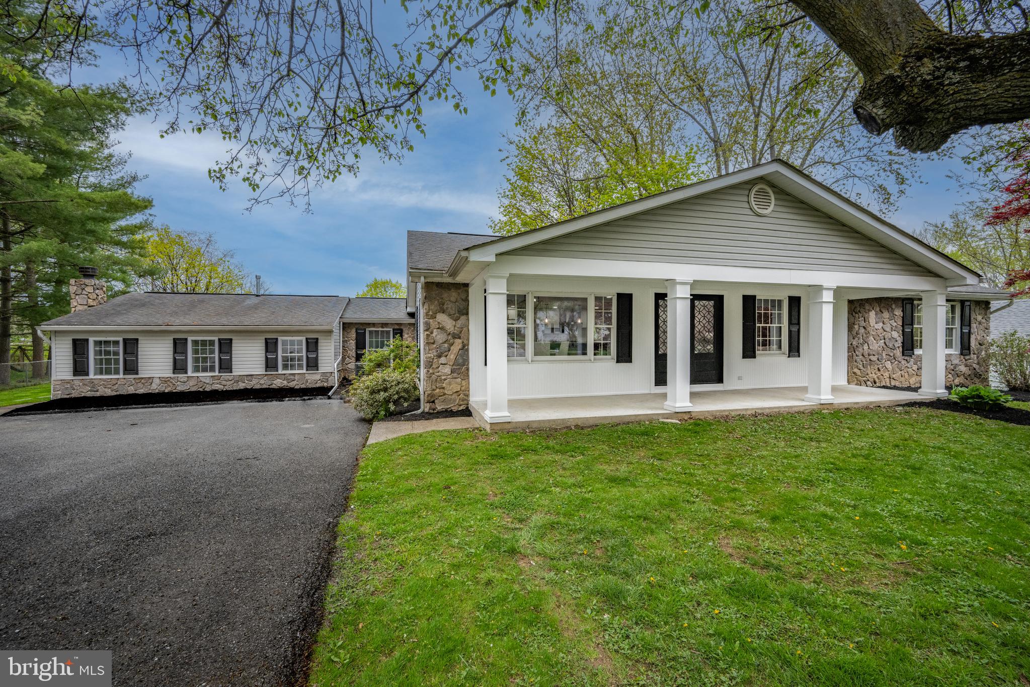 44 Sullivan Rd