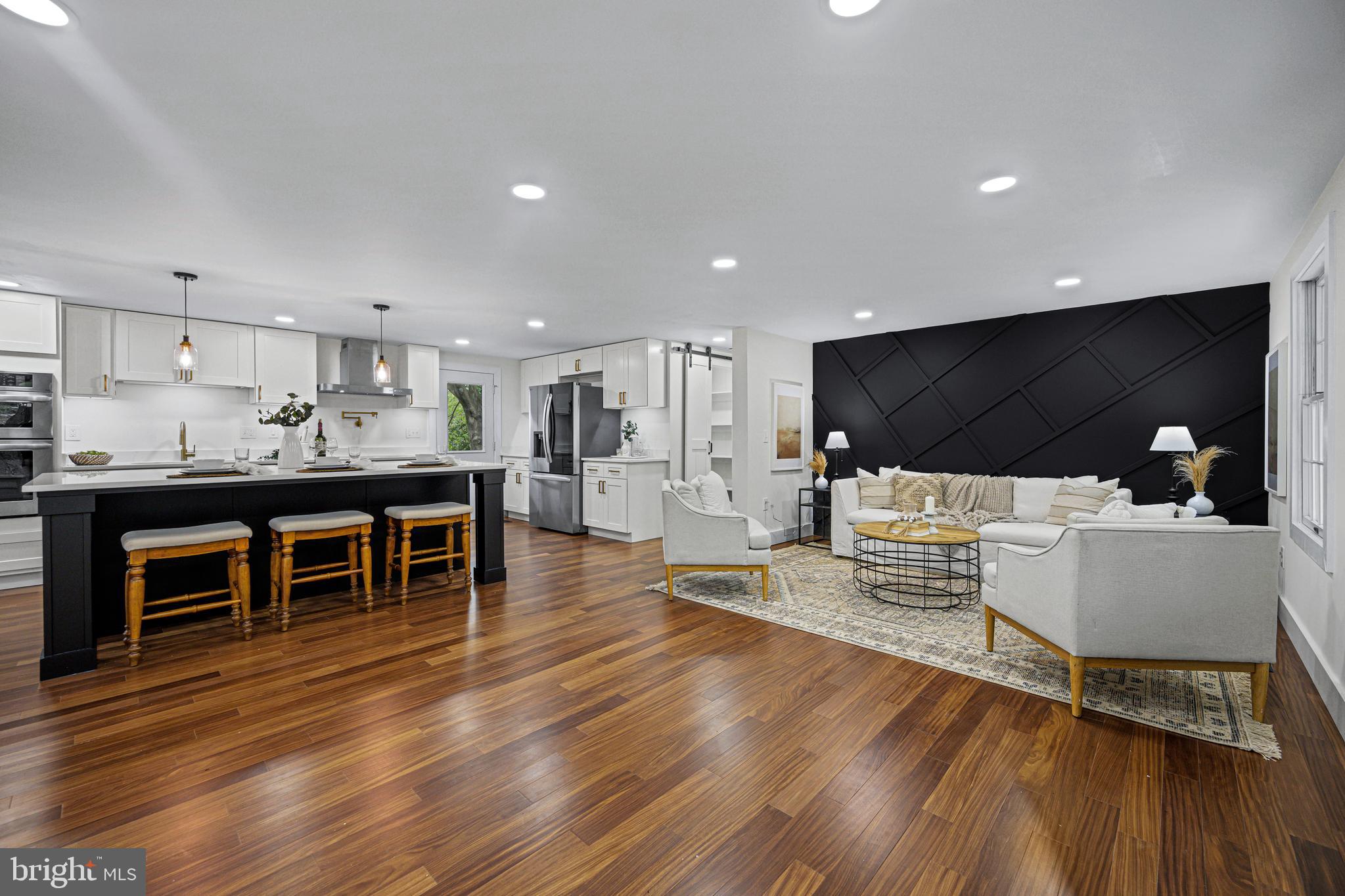 44 Sullivan Rd