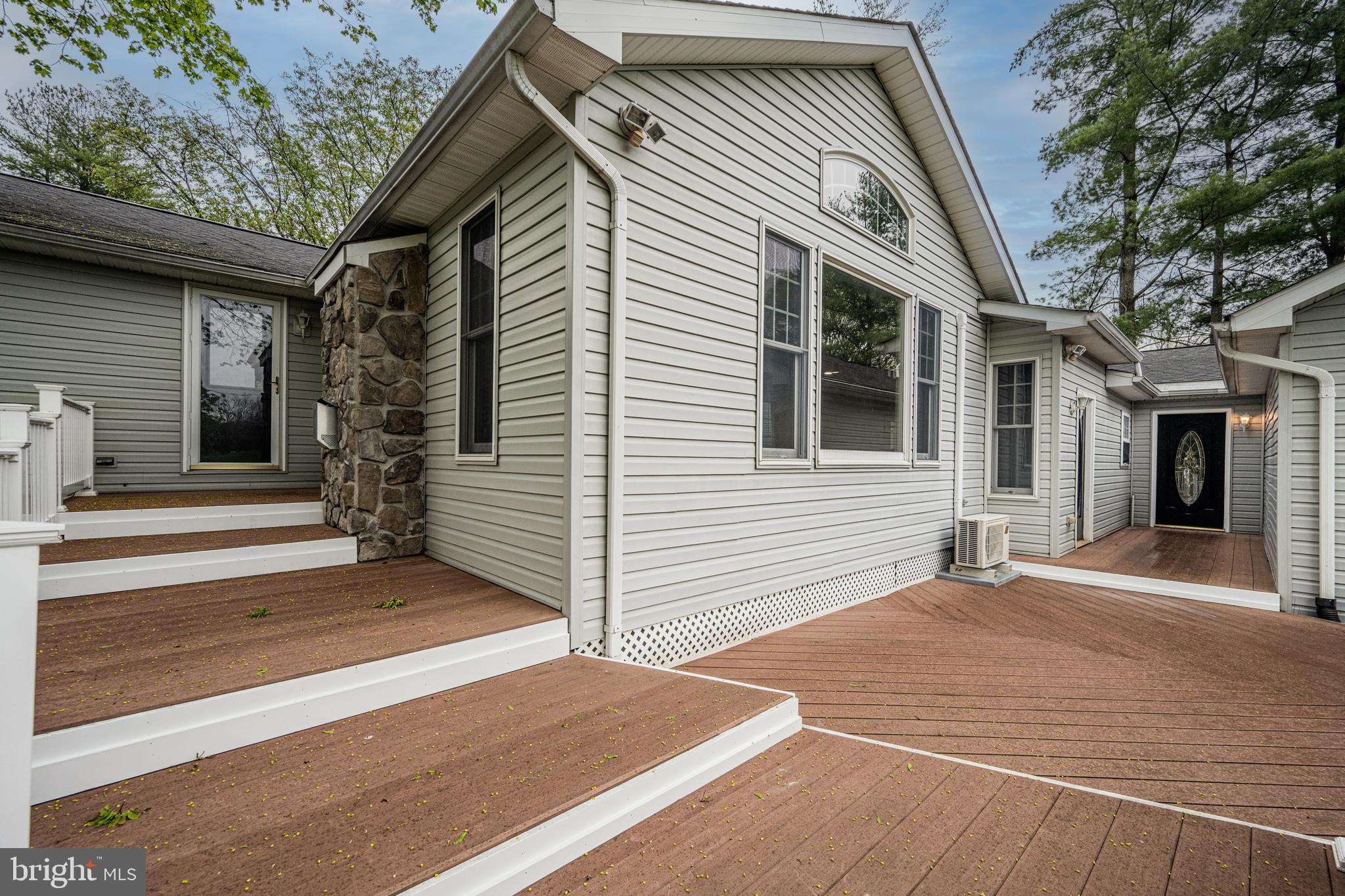 44 Sullivan Rd