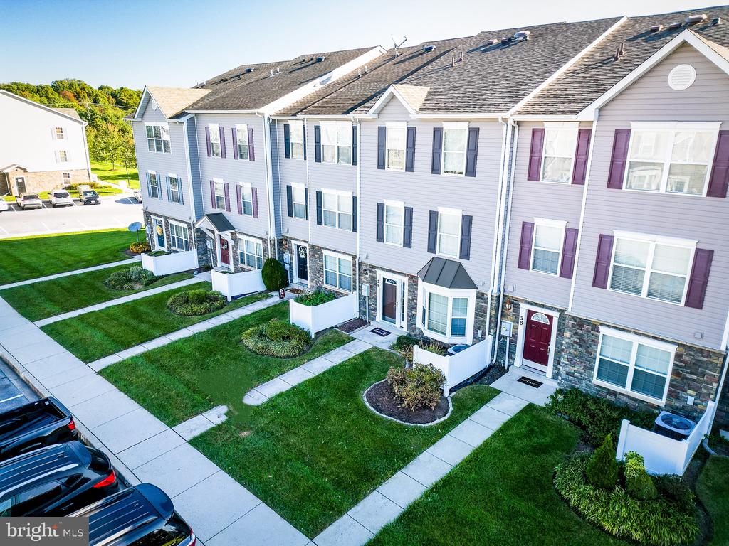 1901 Lennox Dr #29