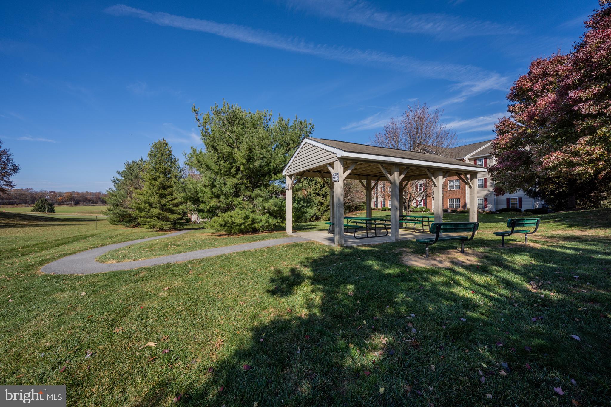 3810 Normandy Dr #2a