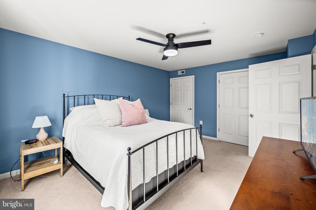 3810 Normandy Dr #2a