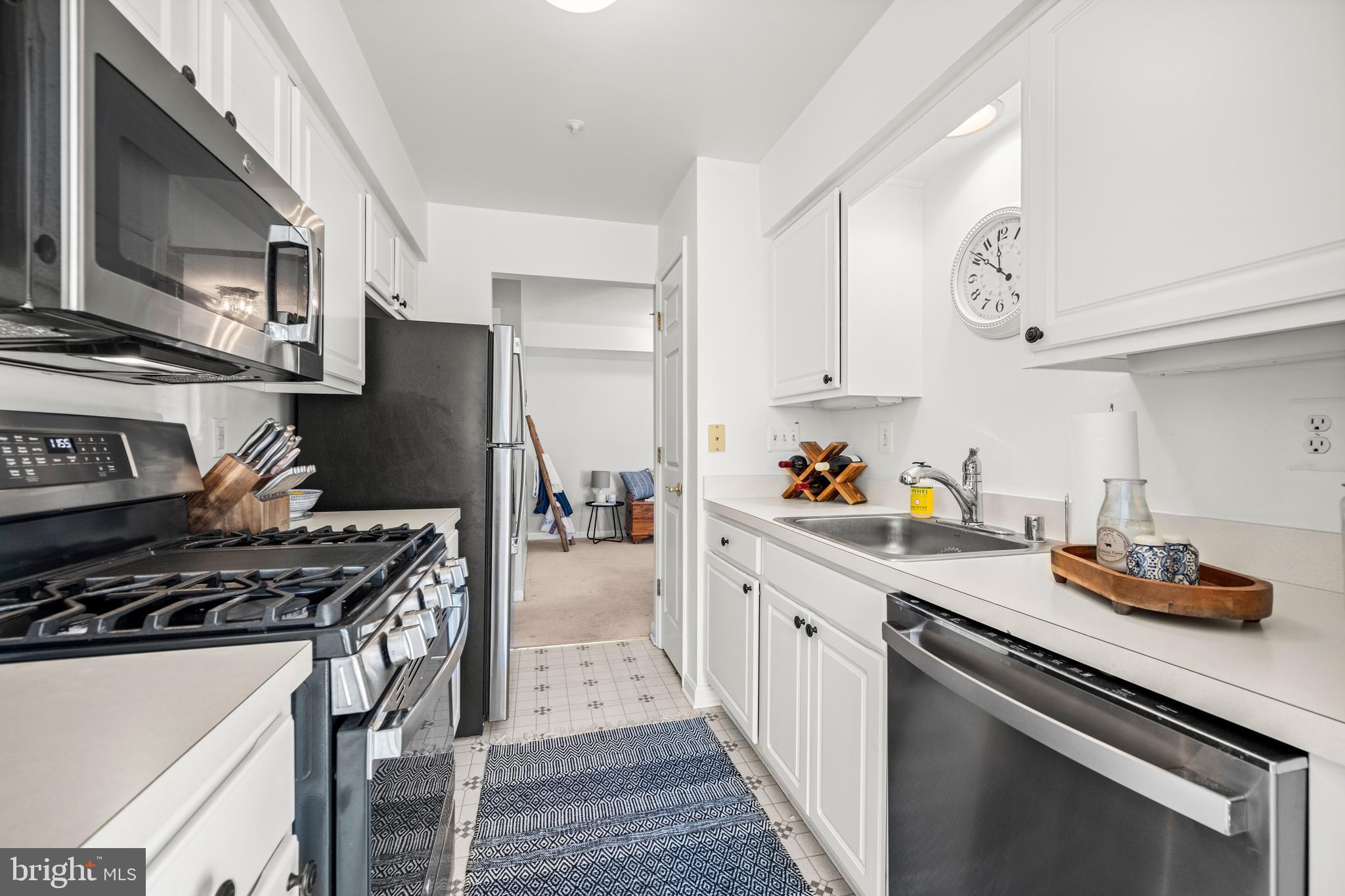 3810 Normandy Dr #2a