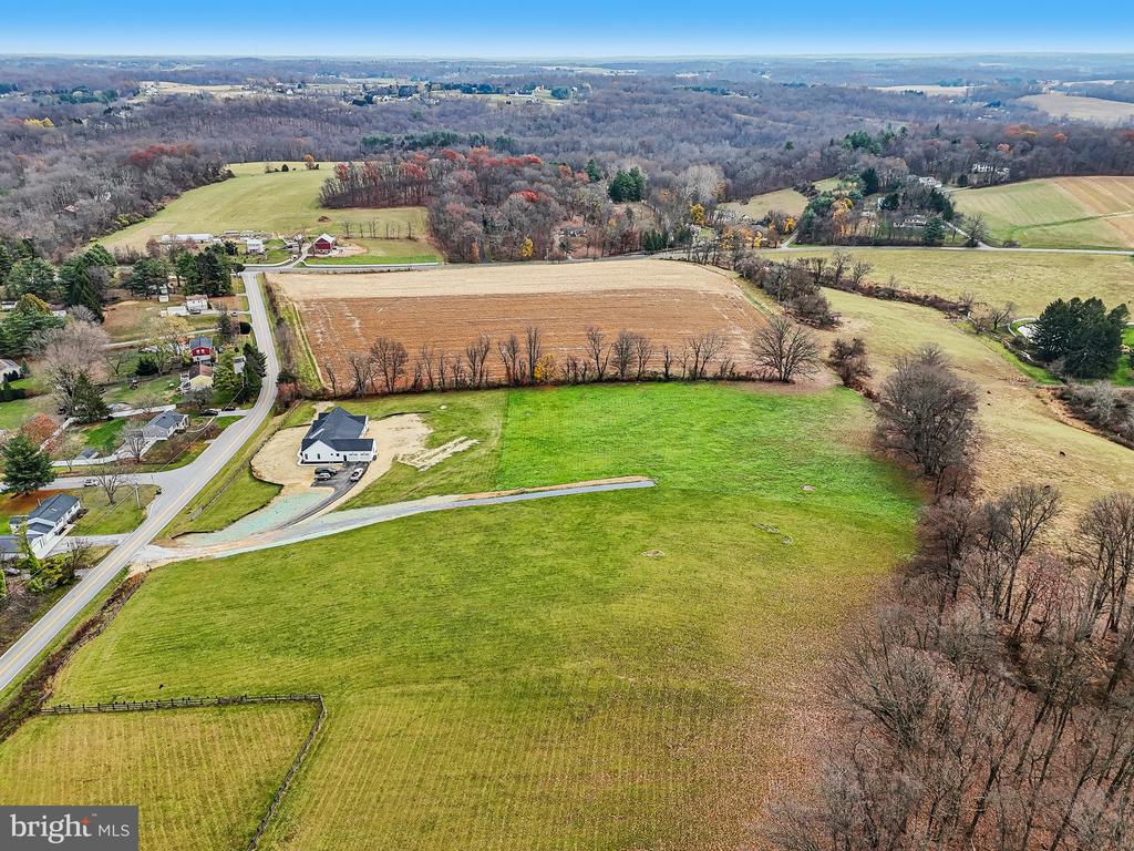 0 Neudecker Rd