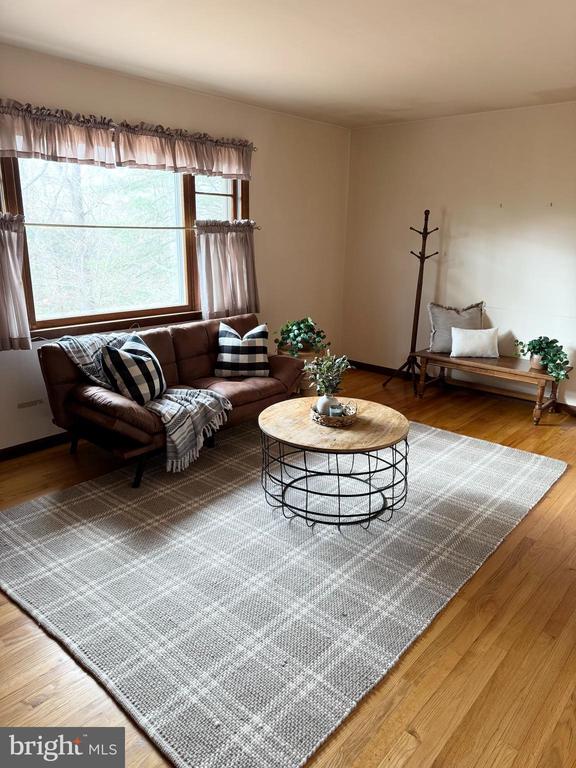 120 Kirkhoff Rd