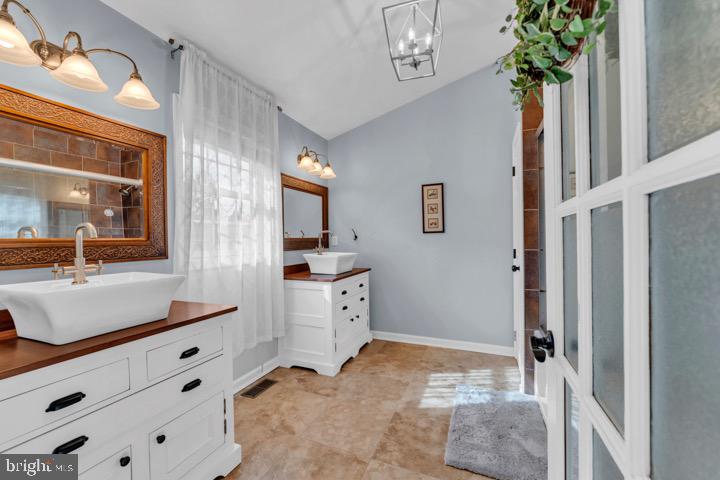 759 Central Ave