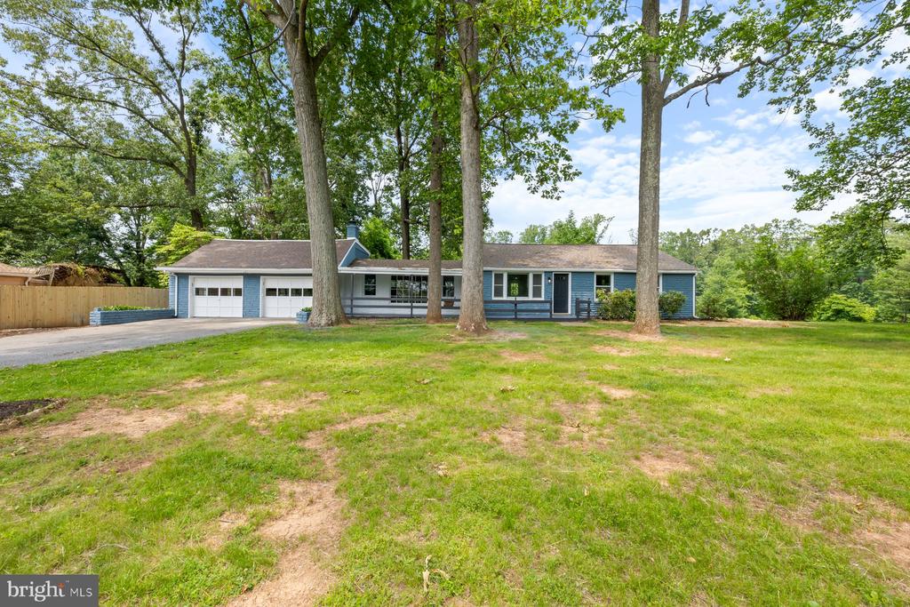 1024 CHERRYTOWN ROAD