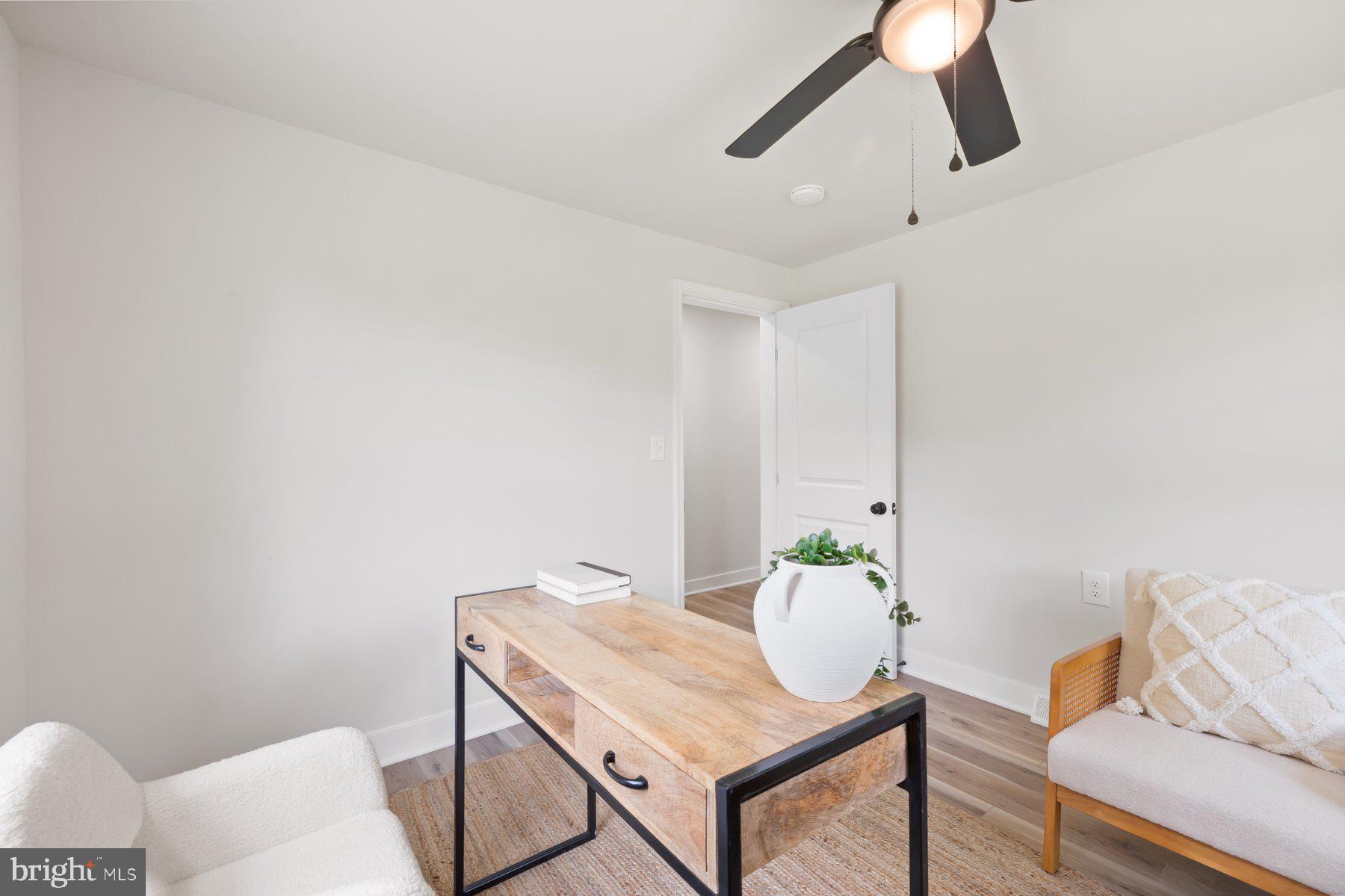 1024 CHERRYTOWN ROAD