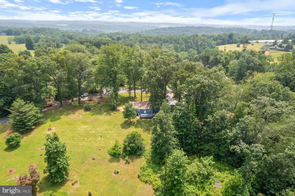 1024 CHERRYTOWN ROAD
