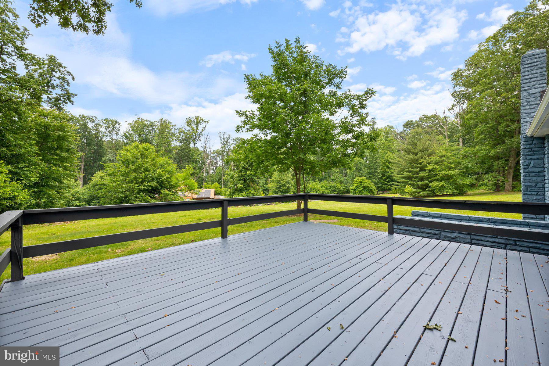 1024 CHERRYTOWN ROAD