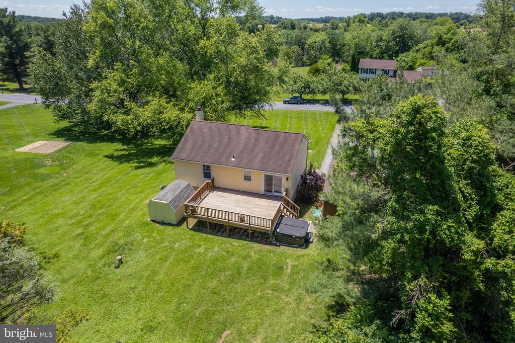 4285 Wolf Hill Dr
