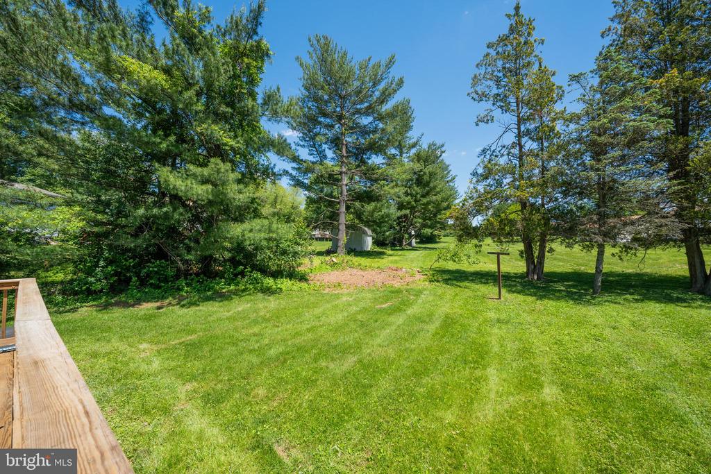 4285 Wolf Hill Dr