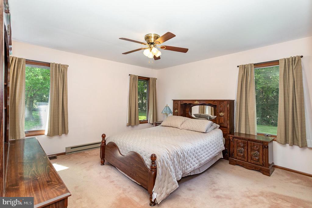 1199 Long Valley Rd