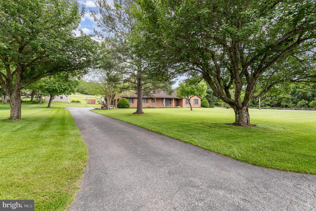 1199 Long Valley Rd