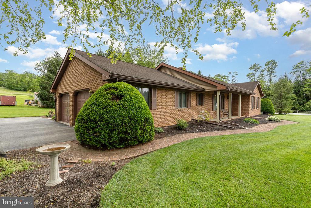 1199 Long Valley Rd