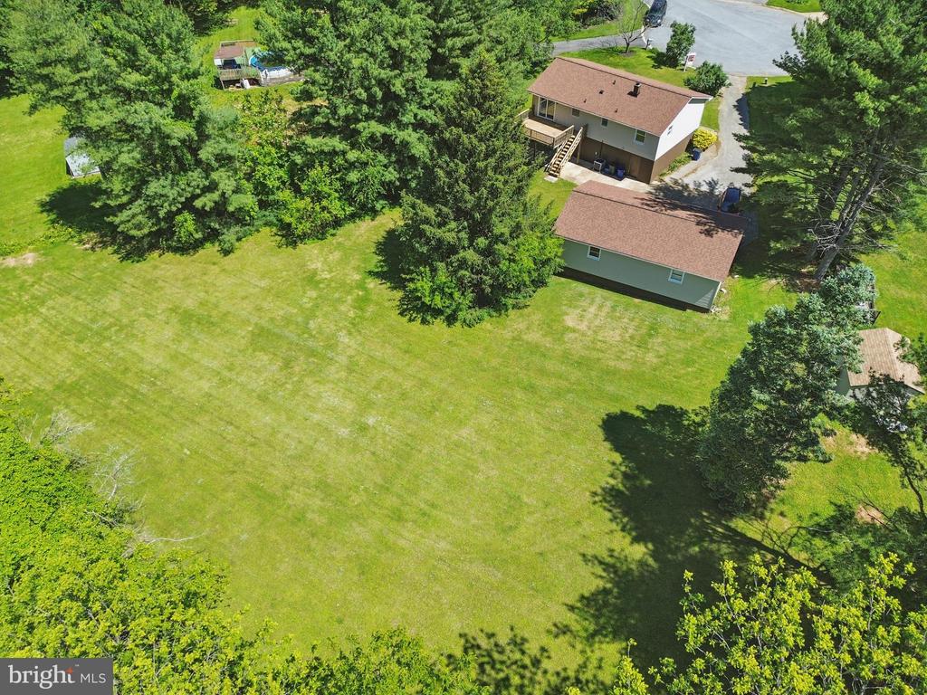 4202 Wolf Ct
