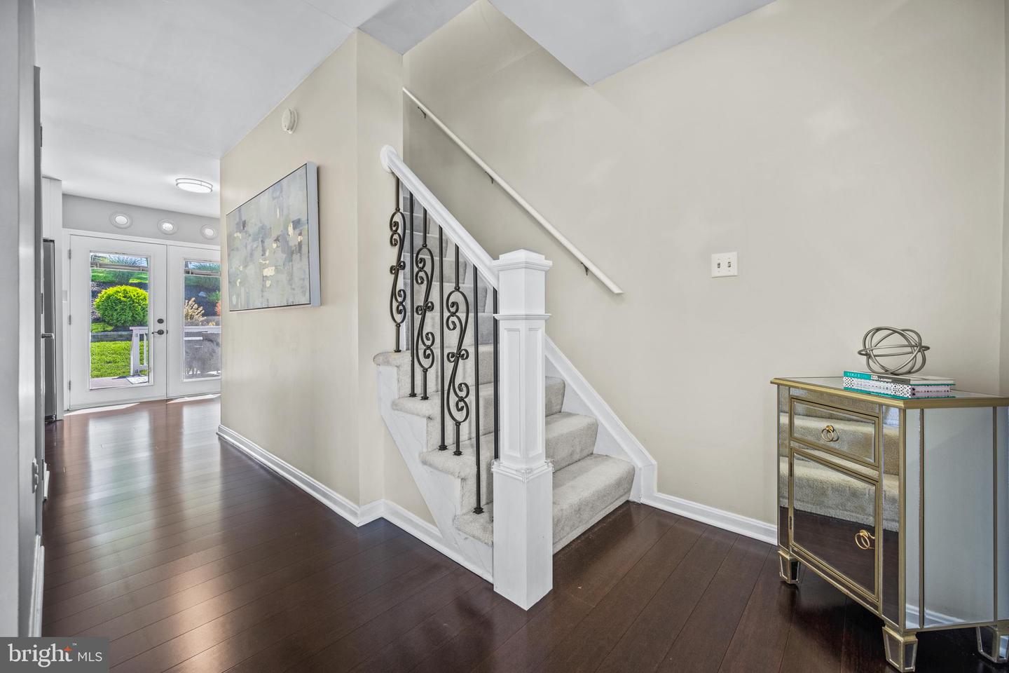 3925 Brittany Ln