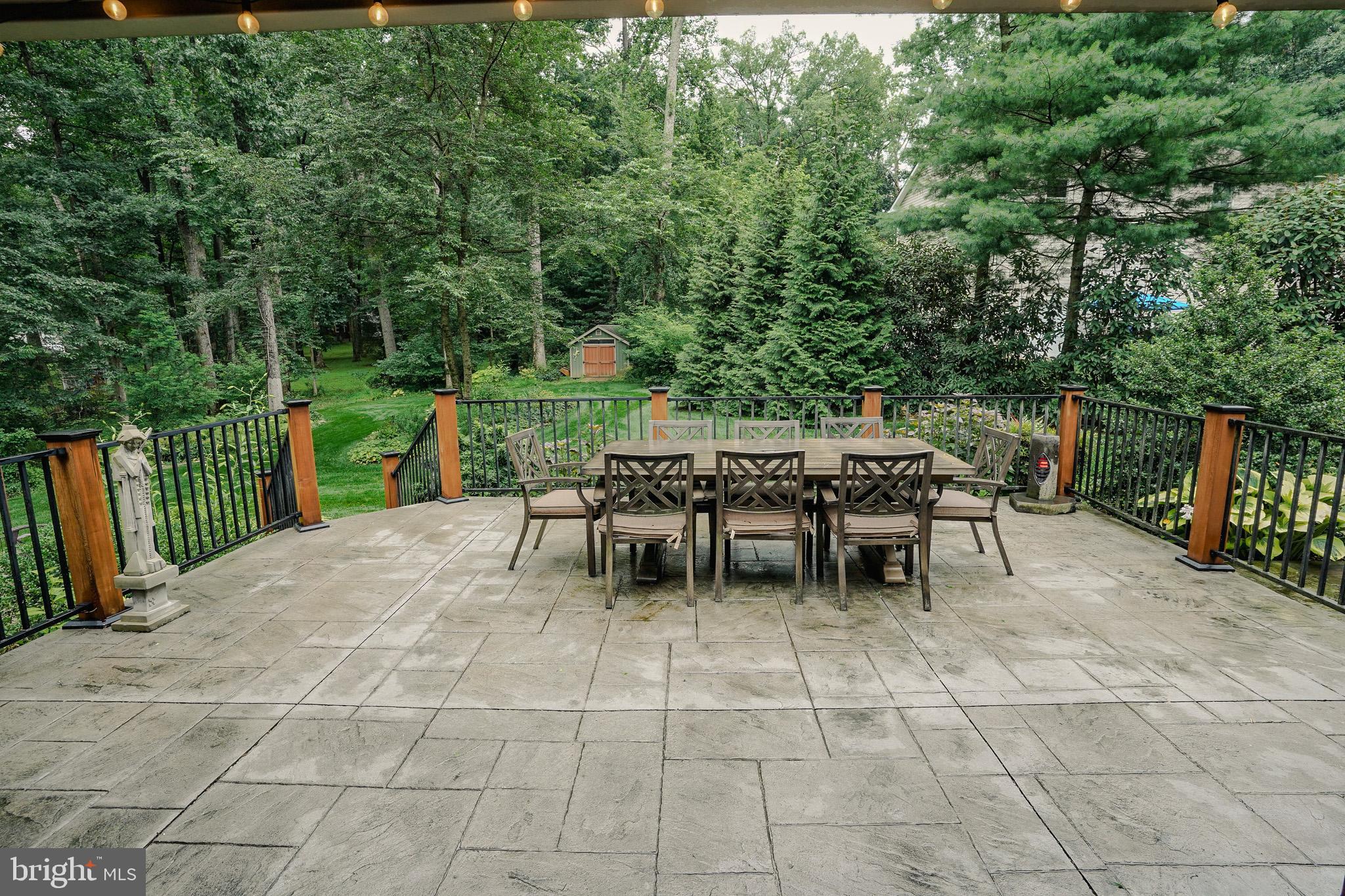 2401 WALDEN WAY