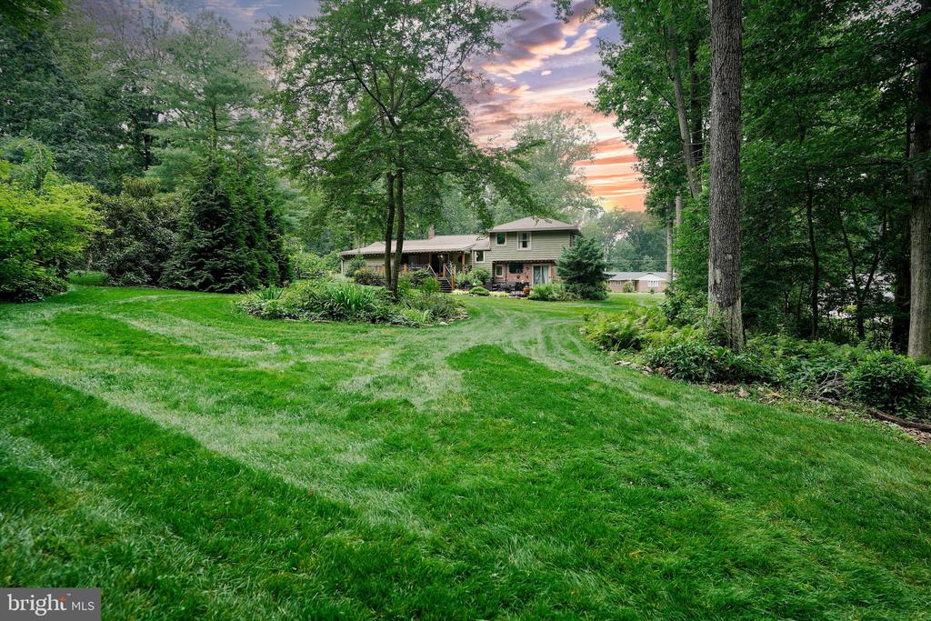 2401 WALDEN WAY
