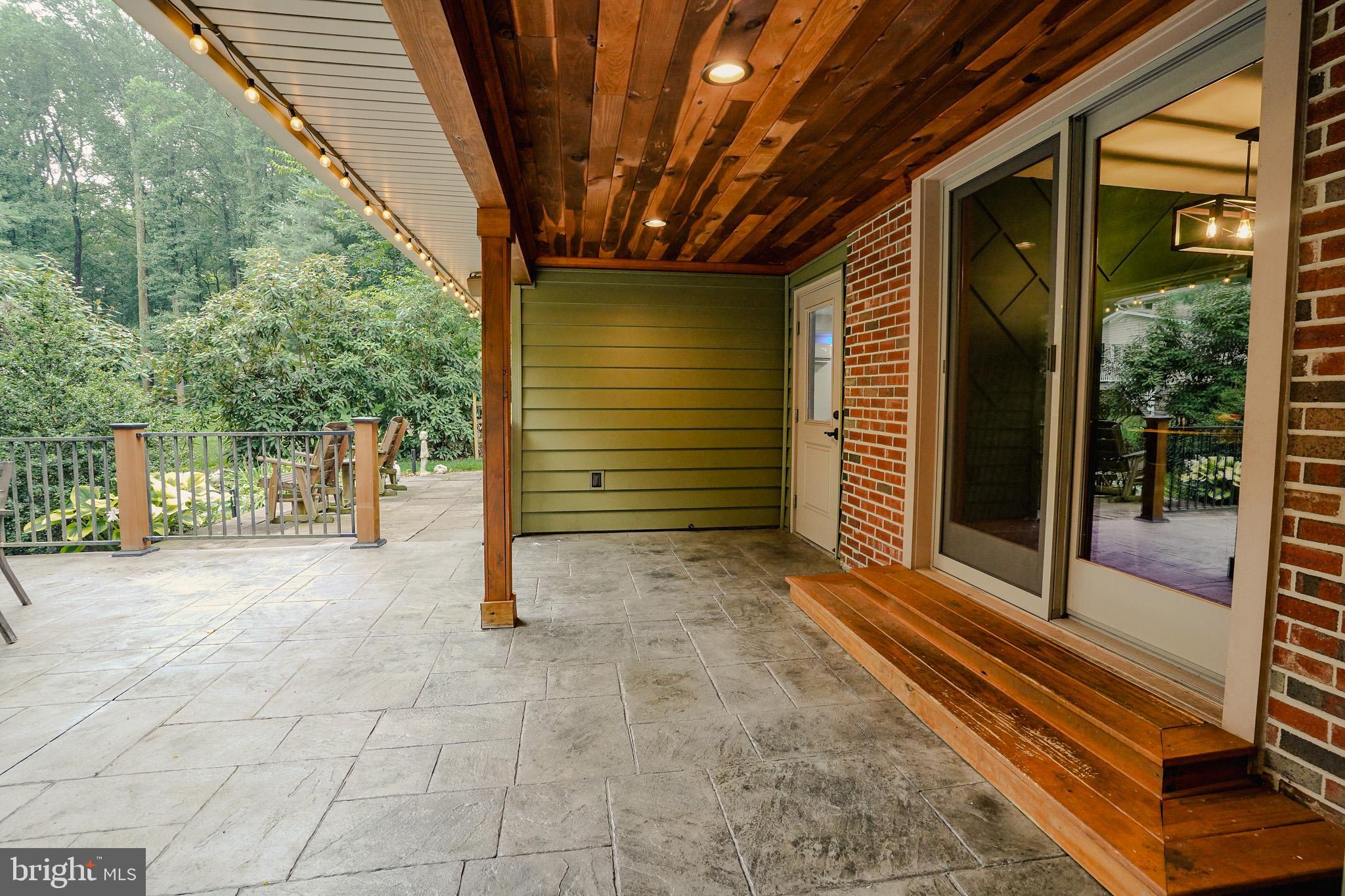 2401 WALDEN WAY