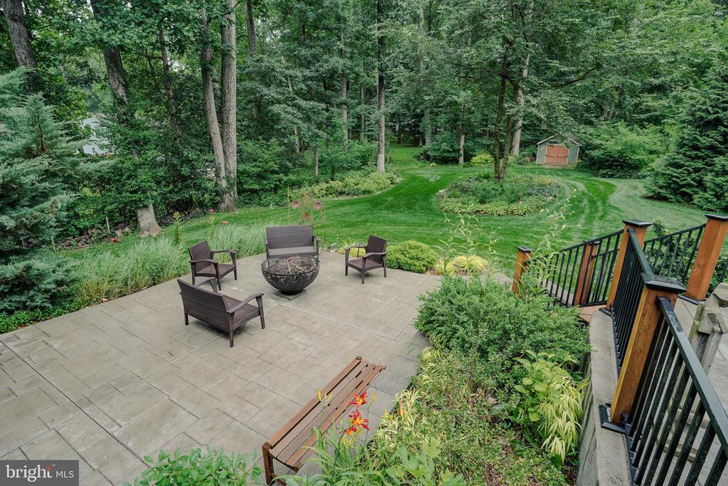2401 WALDEN WAY