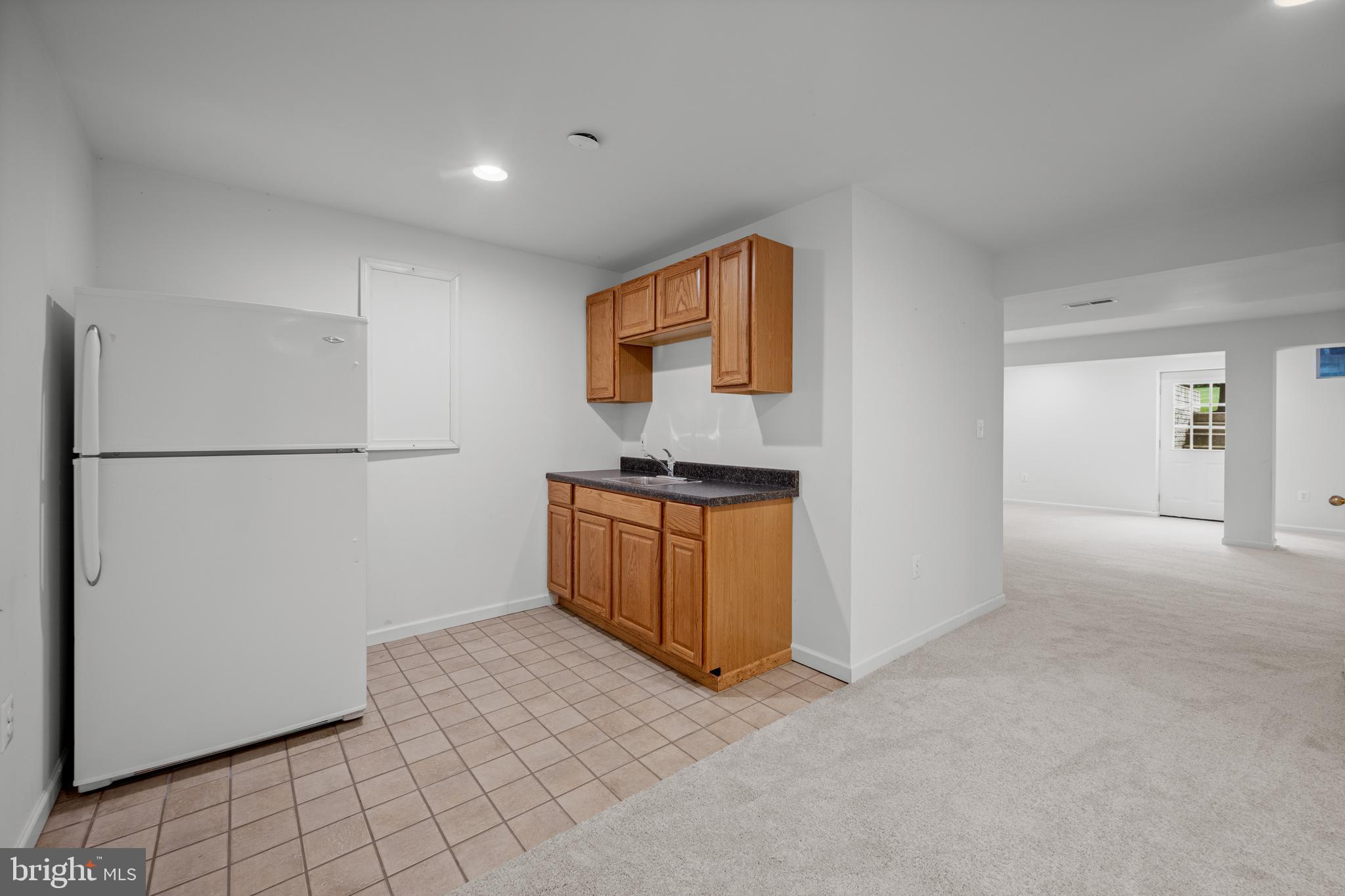 3737 ALMAR COURT