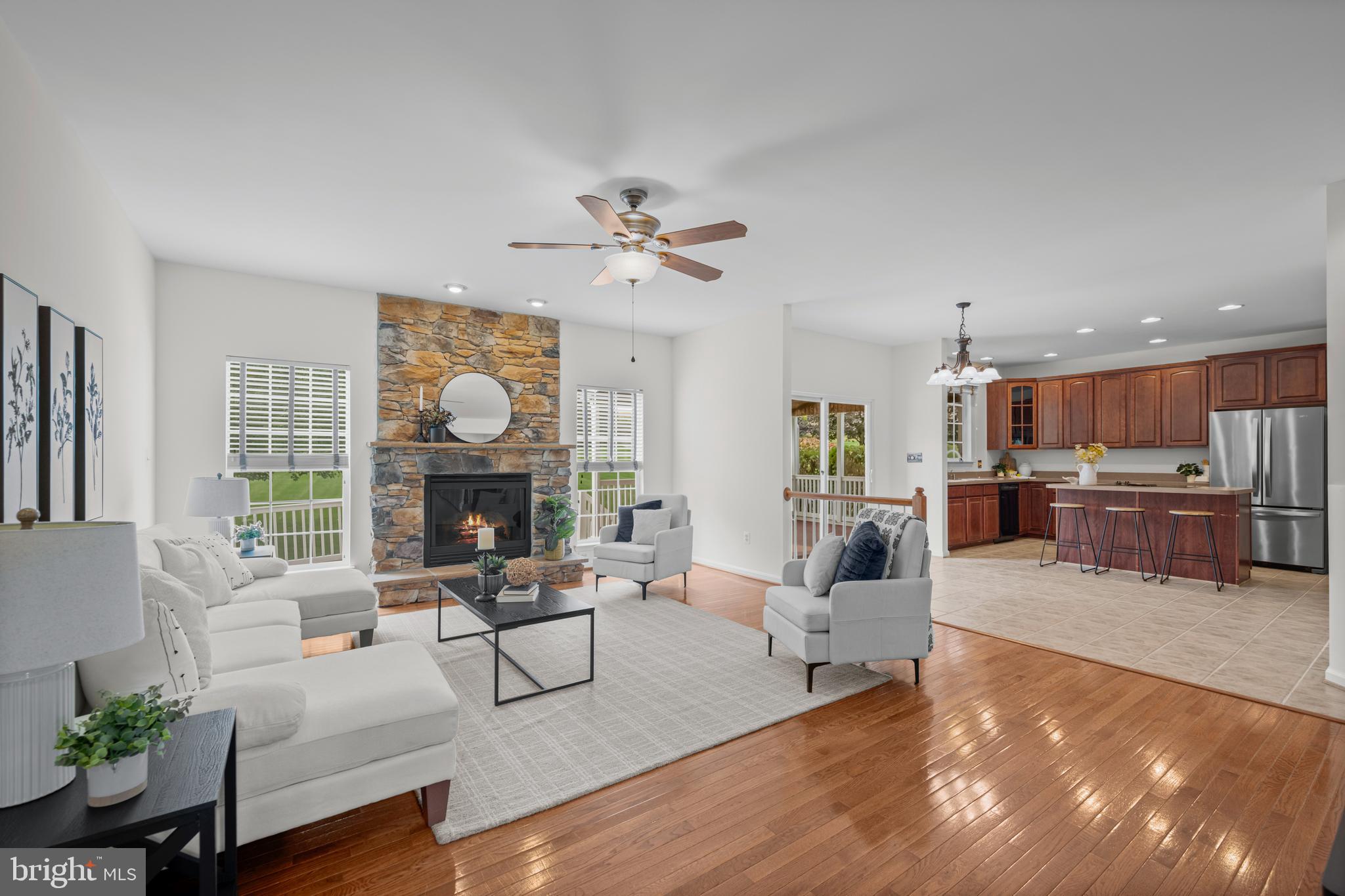 3737 ALMAR COURT