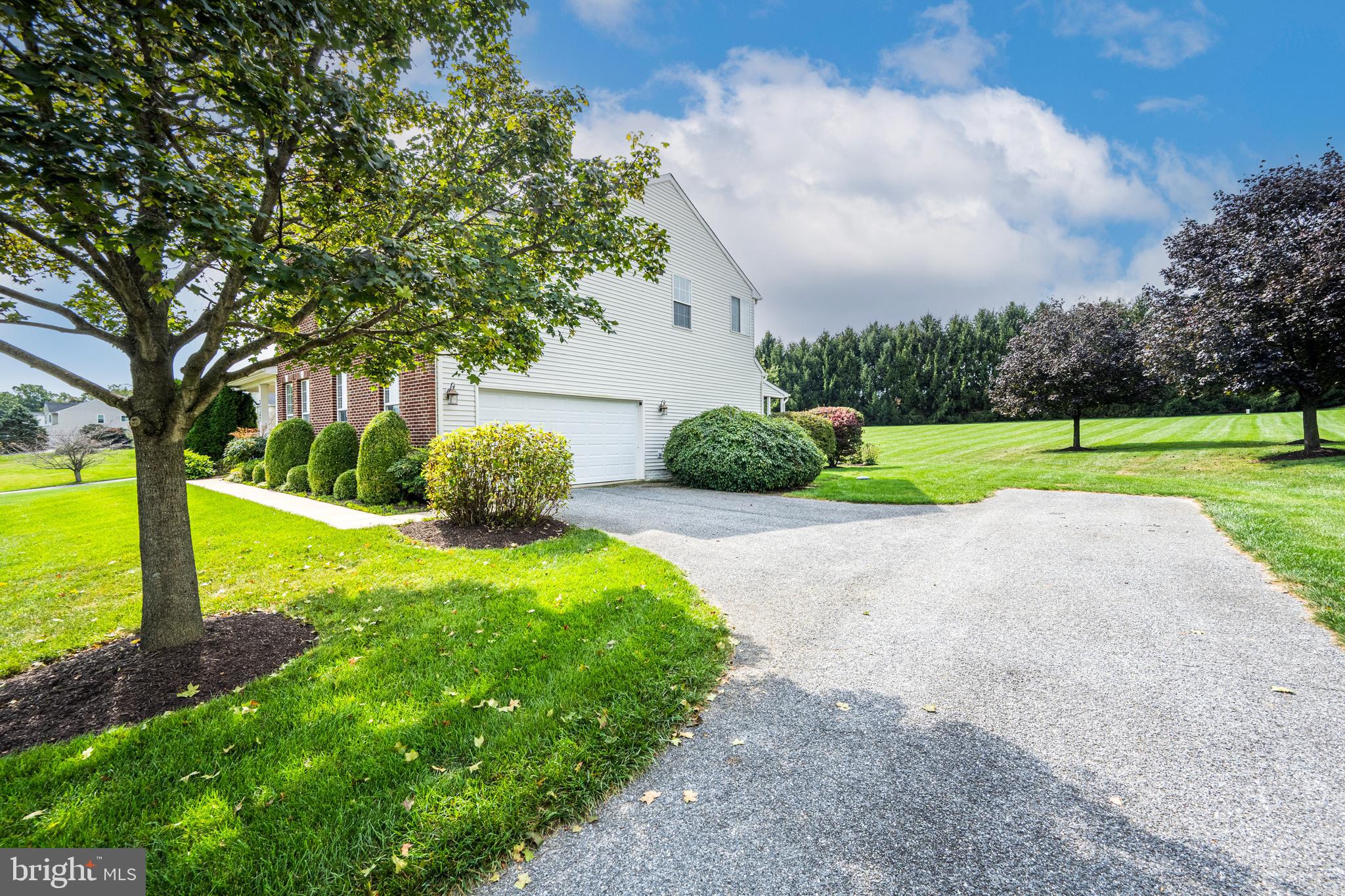 3737 ALMAR COURT