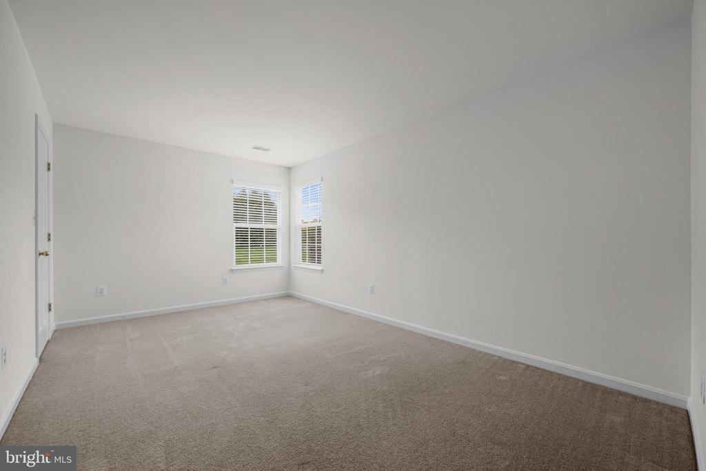 3737 ALMAR COURT