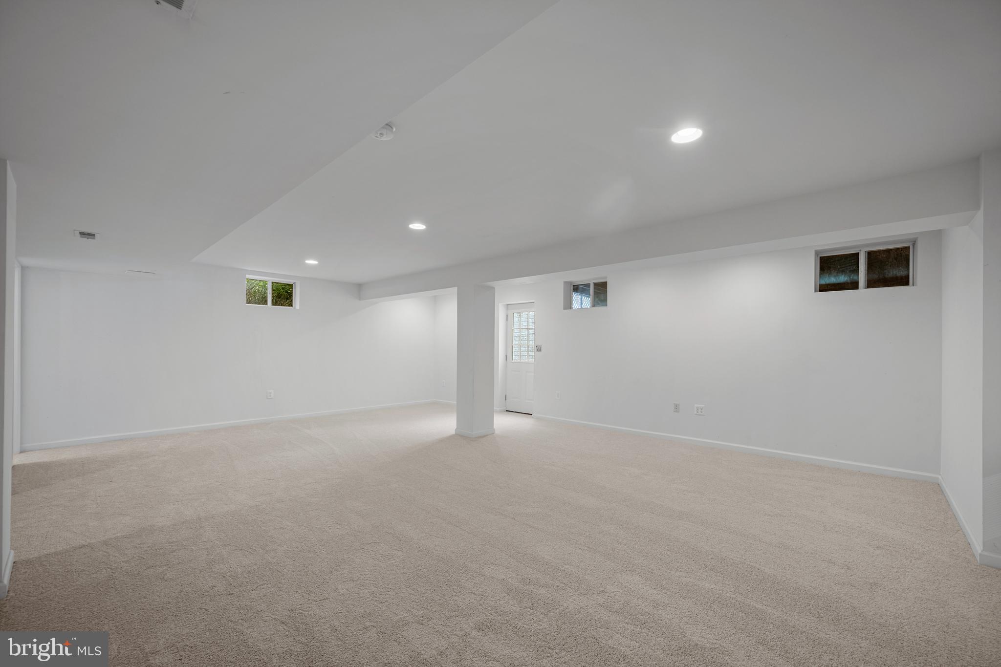 3737 ALMAR COURT