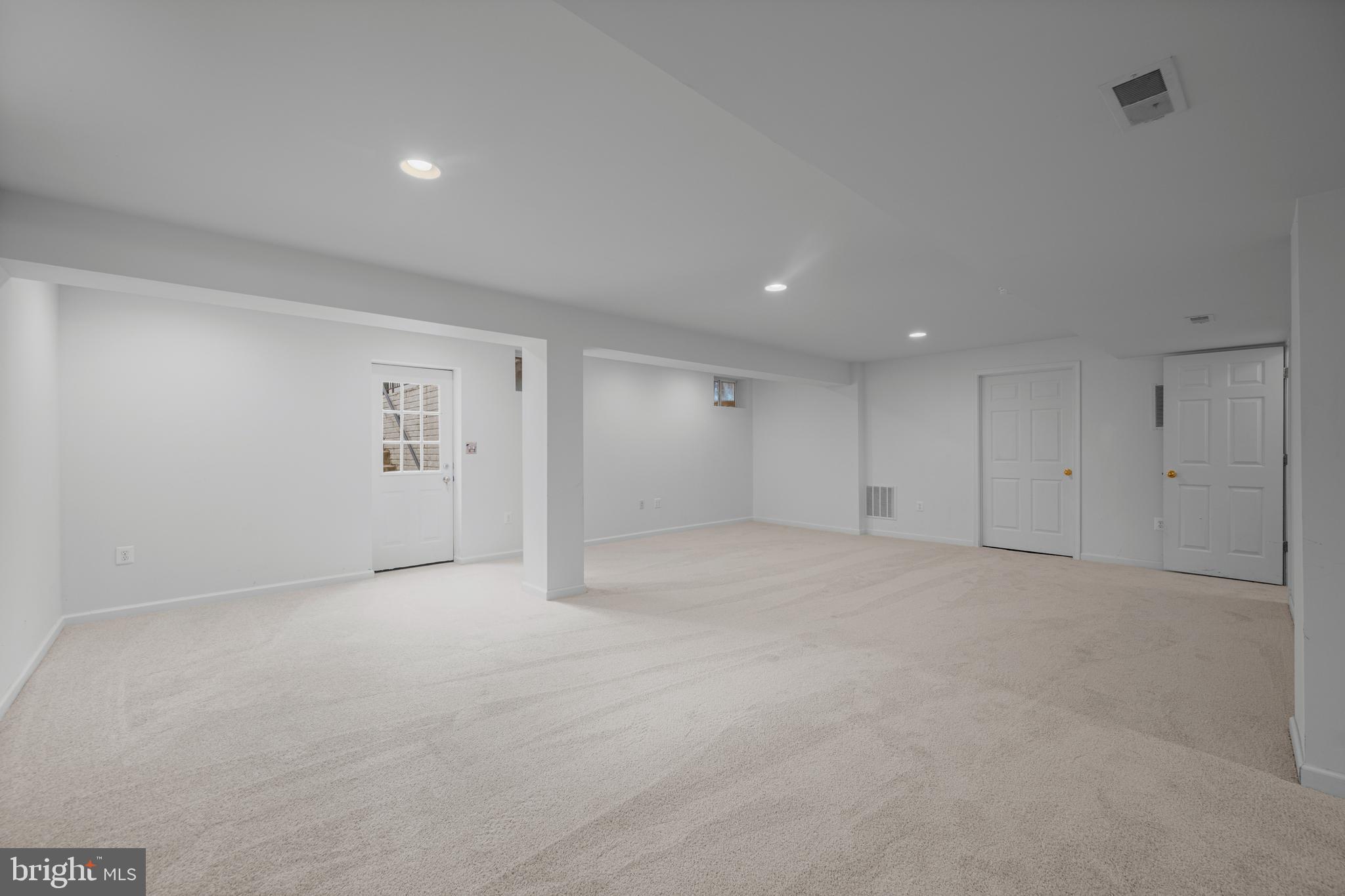 3737 ALMAR COURT