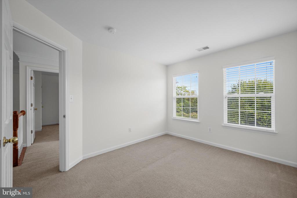 3737 ALMAR COURT