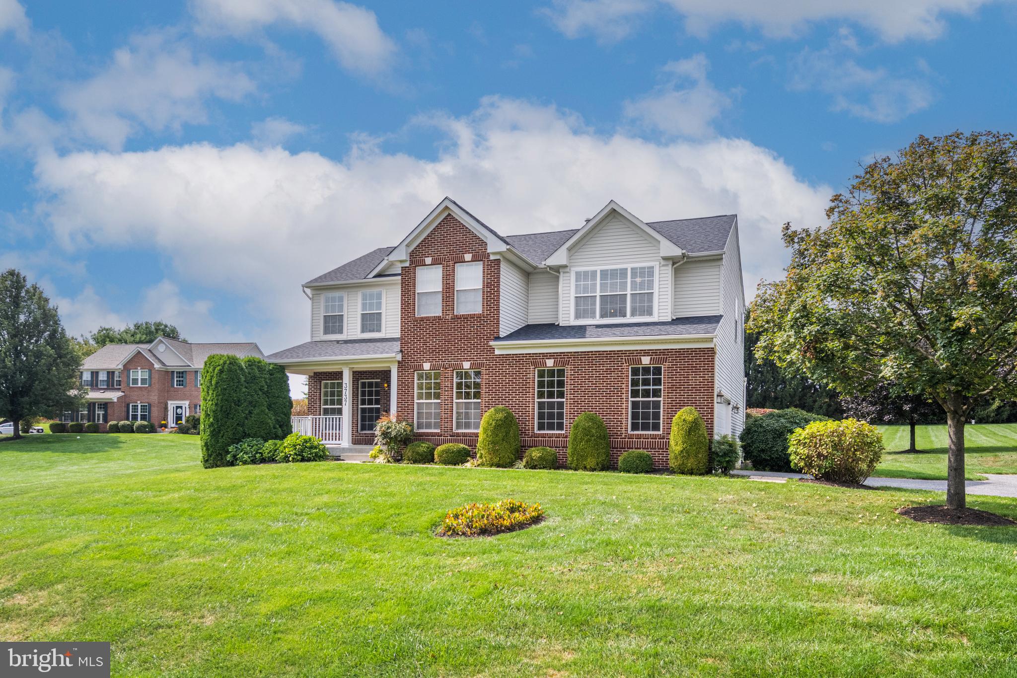 3737 ALMAR COURT