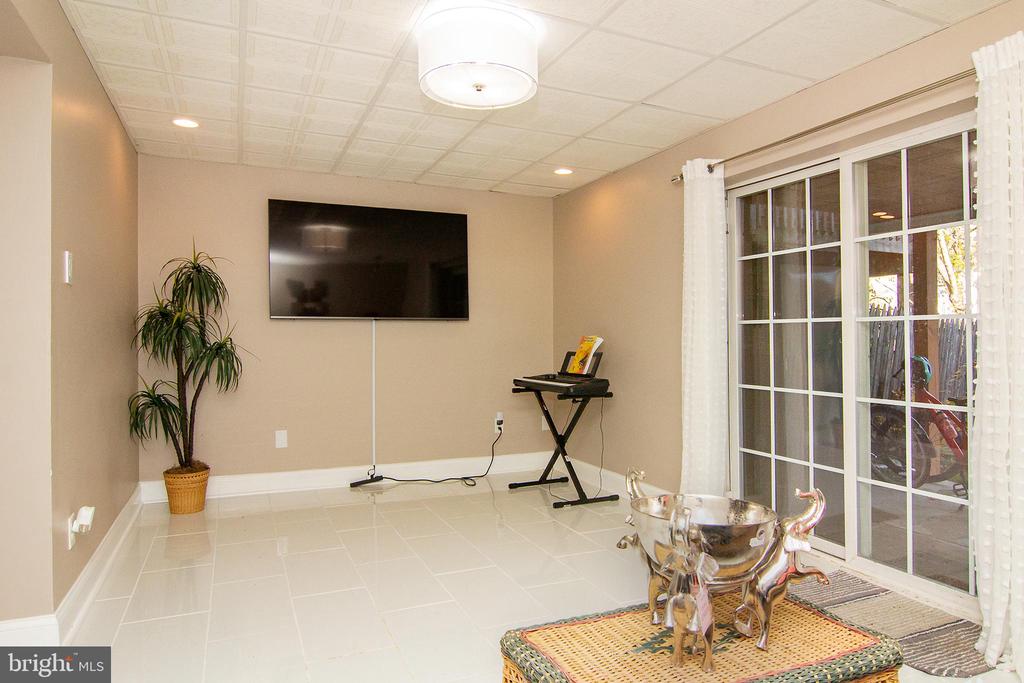 535 QUARRIER COURT