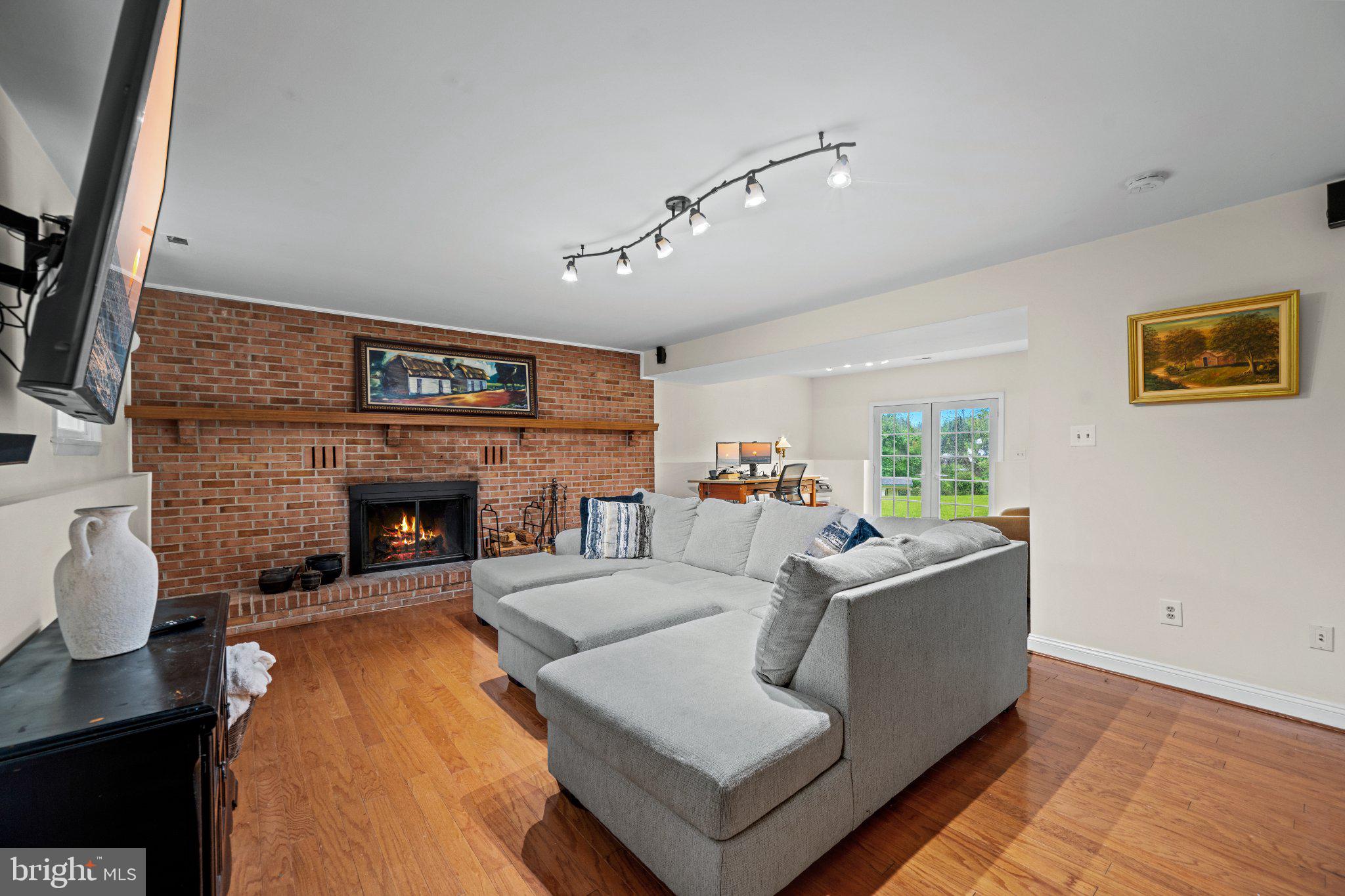 3510 JUNEBERRY COURT