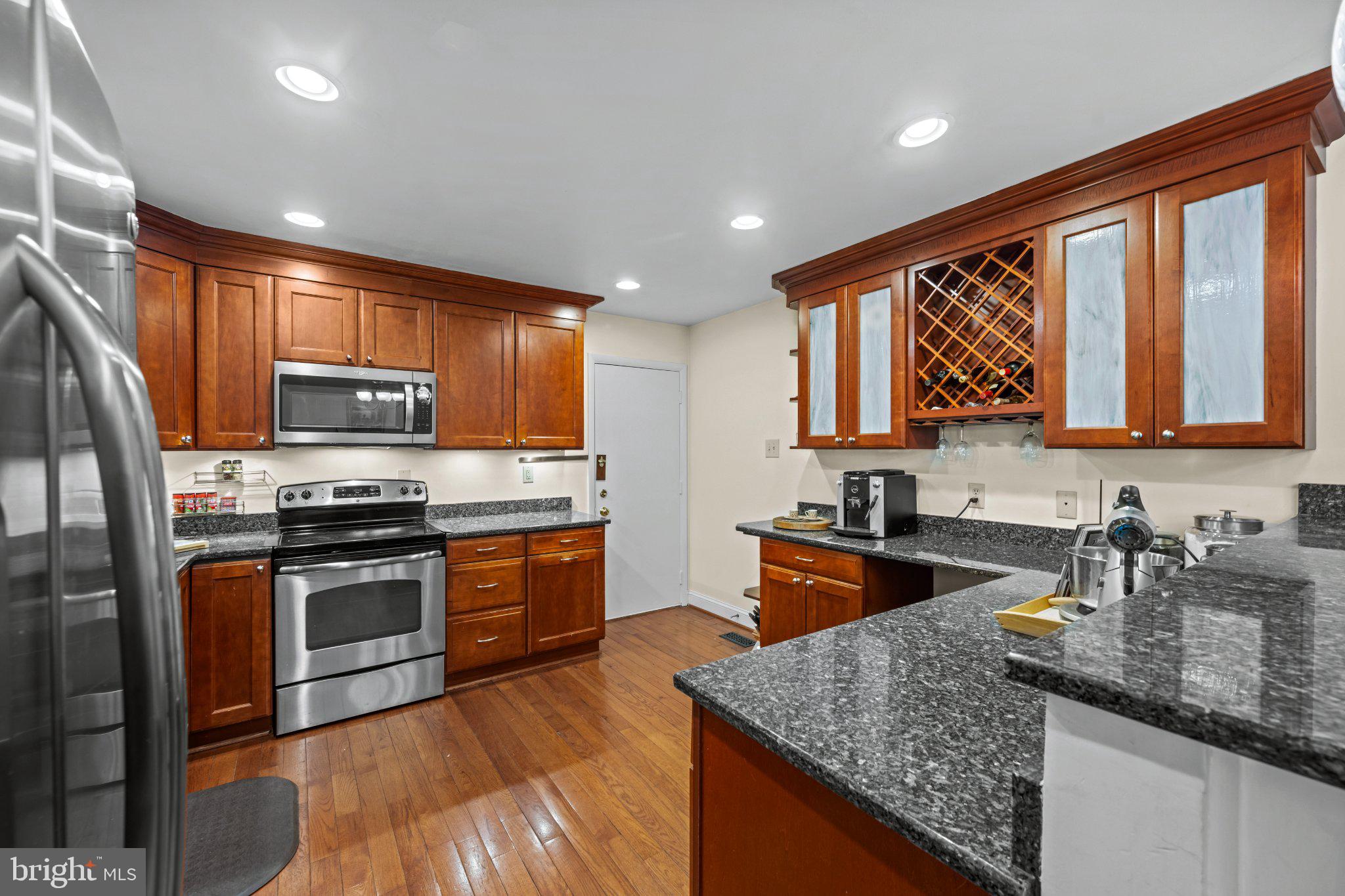 3510 JUNEBERRY COURT