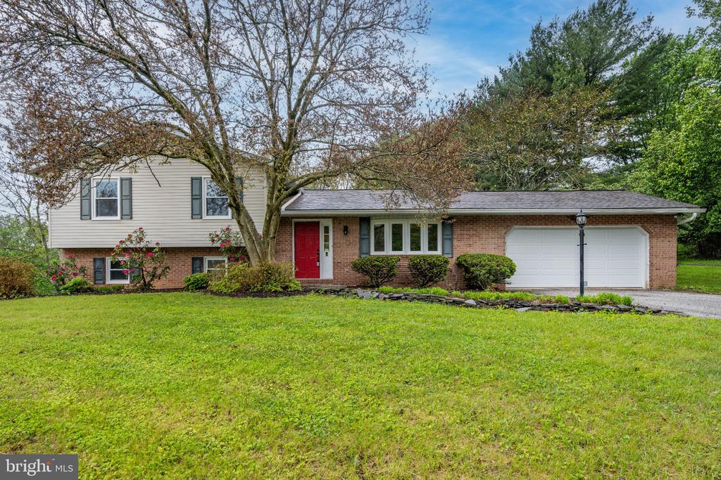 3510 JUNEBERRY COURT