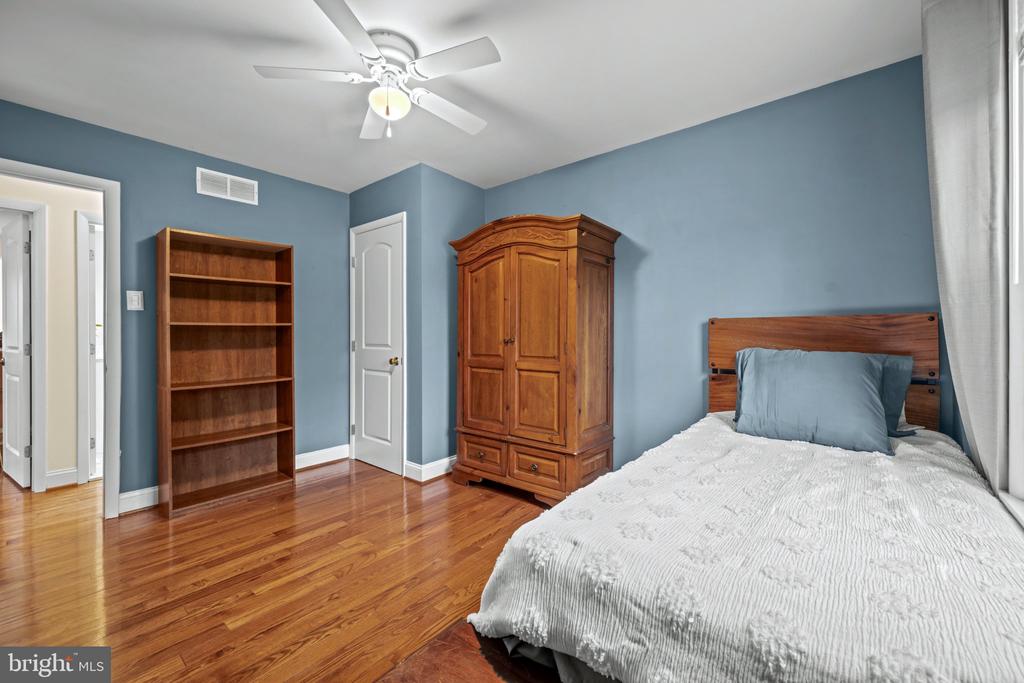 3510 JUNEBERRY COURT