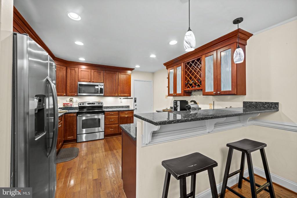 3510 JUNEBERRY COURT