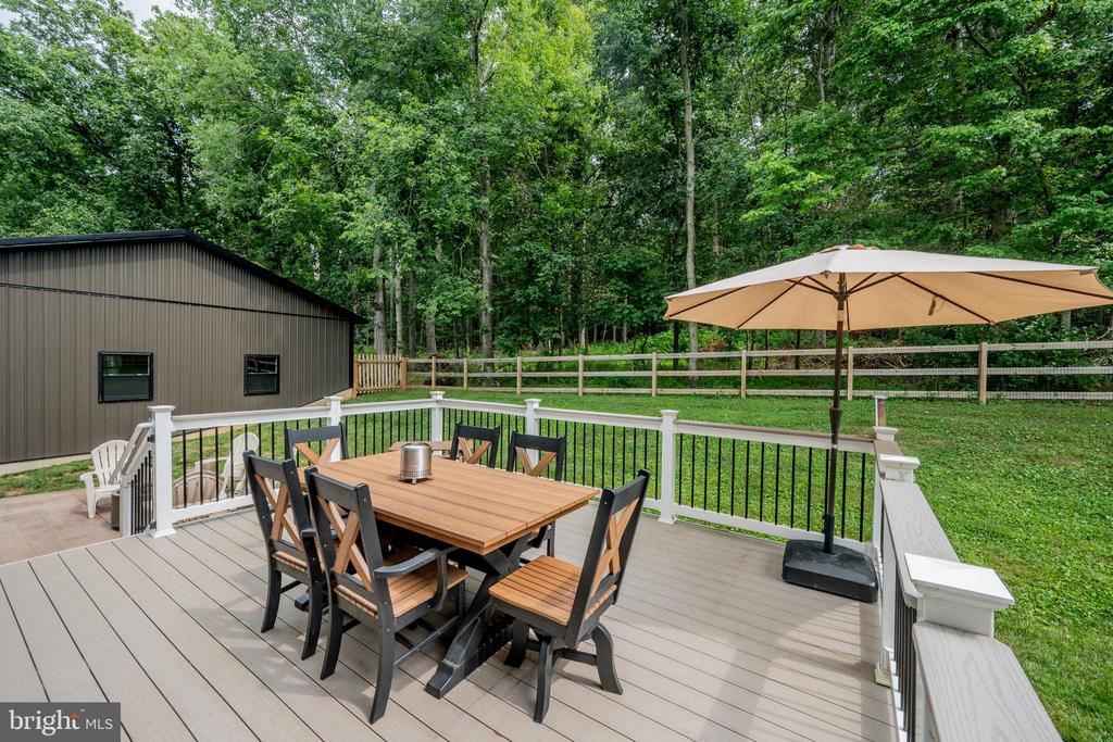 3270 PIPE CREEK VIEW DRIVE