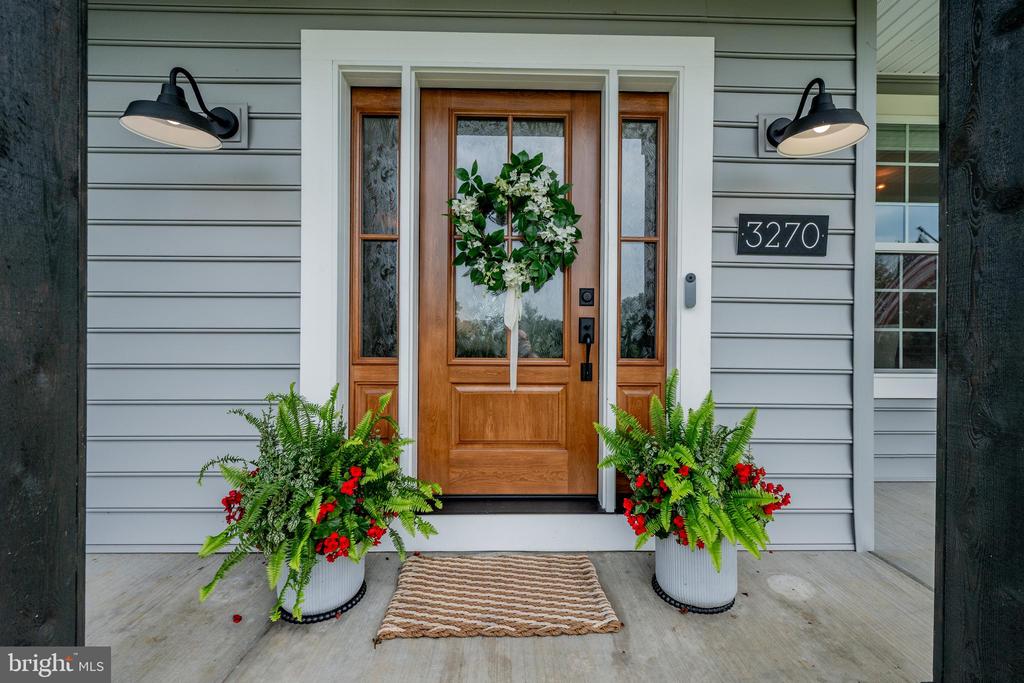 3270 PIPE CREEK VIEW DRIVE
