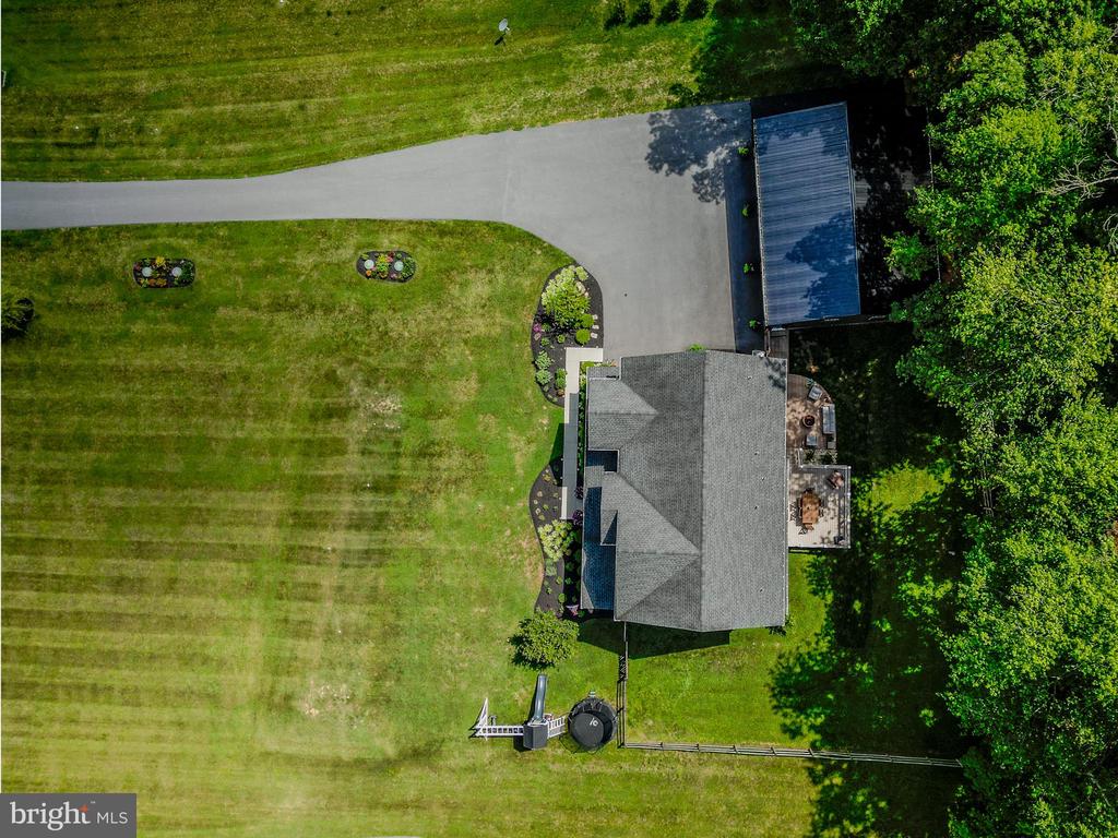 3270 PIPE CREEK VIEW DRIVE