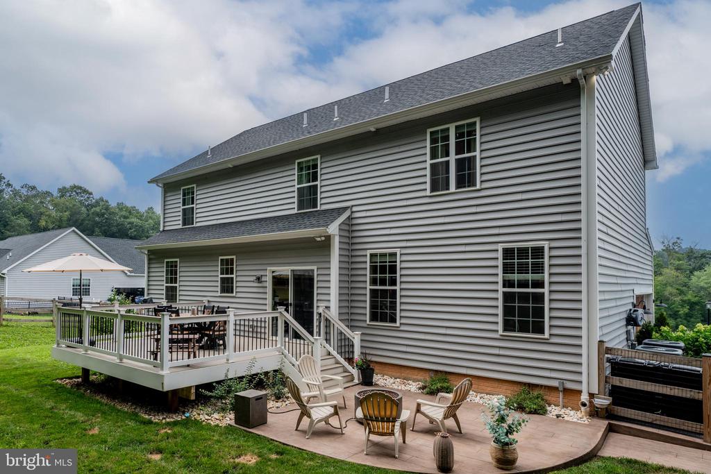 3270 PIPE CREEK VIEW DRIVE