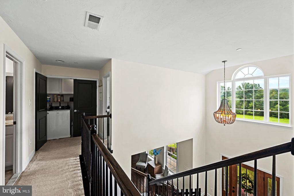 3270 PIPE CREEK VIEW DRIVE
