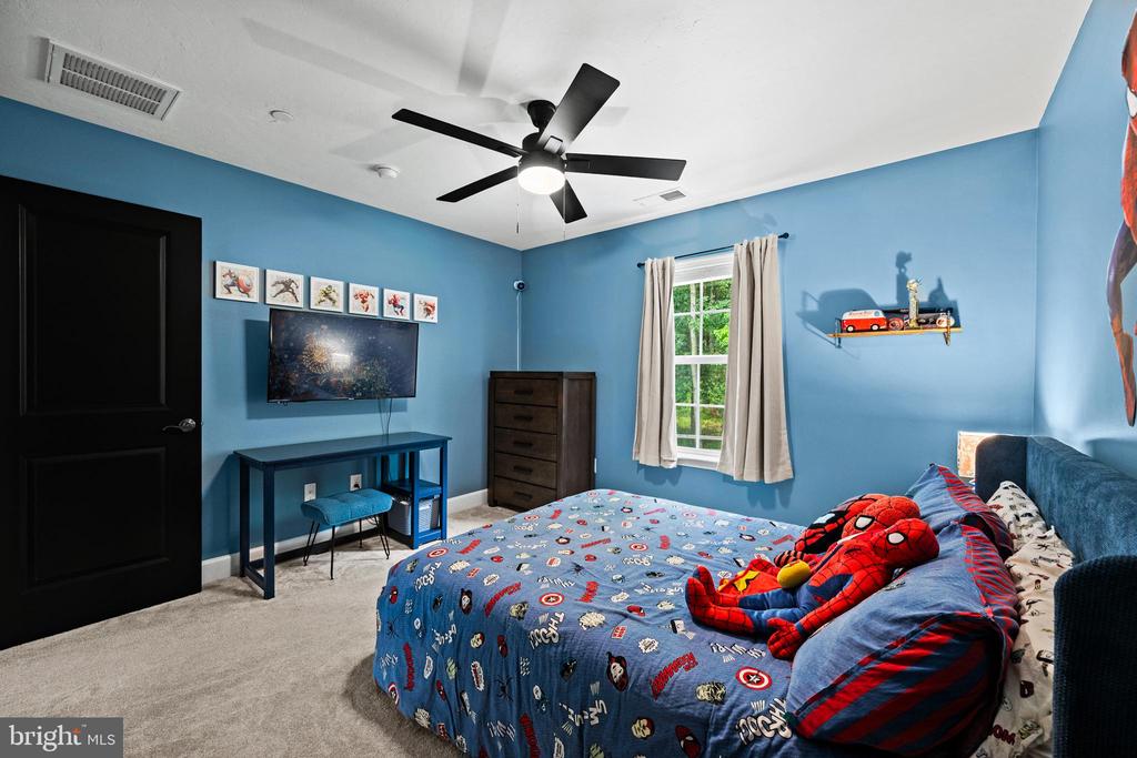 3270 PIPE CREEK VIEW DRIVE