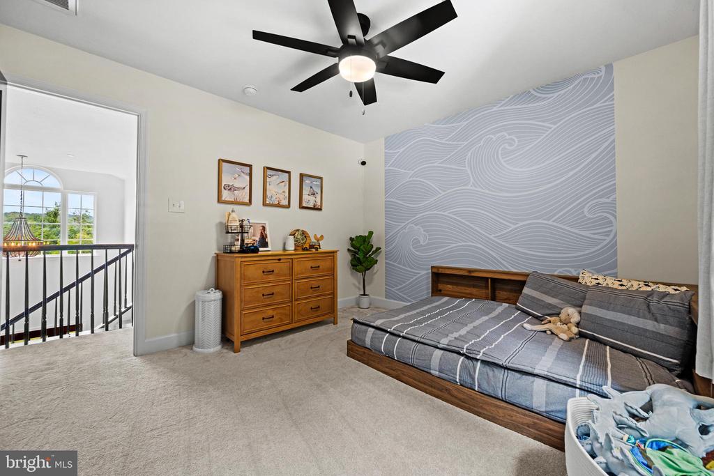 3270 PIPE CREEK VIEW DRIVE