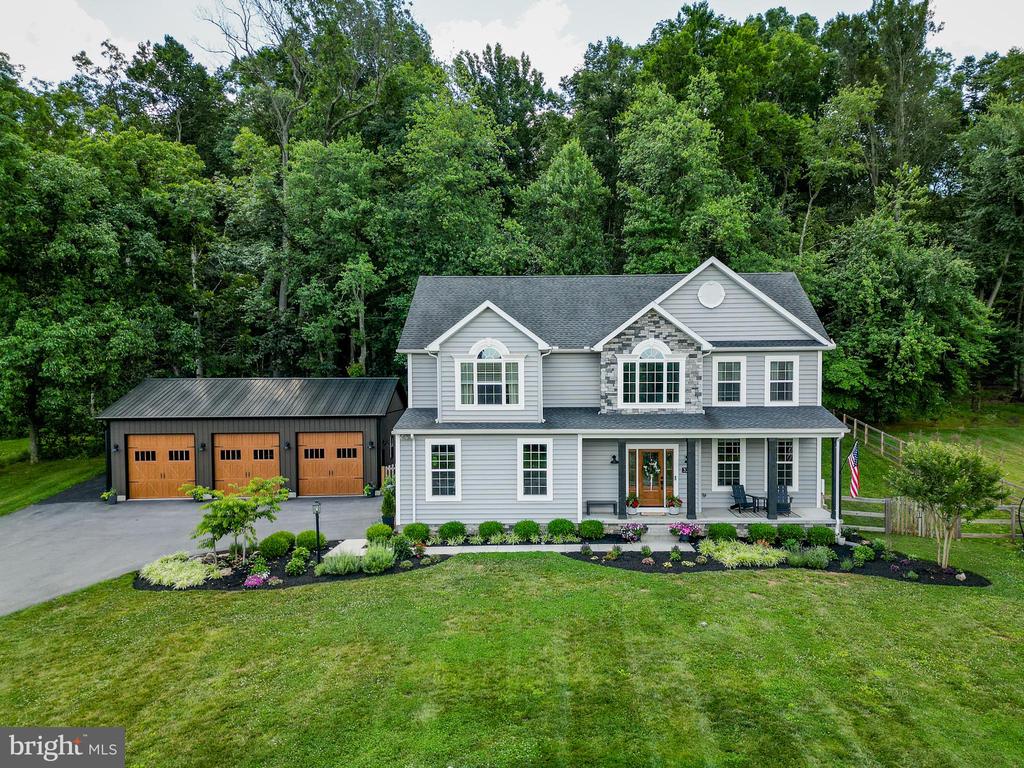 3270 PIPE CREEK VIEW DRIVE