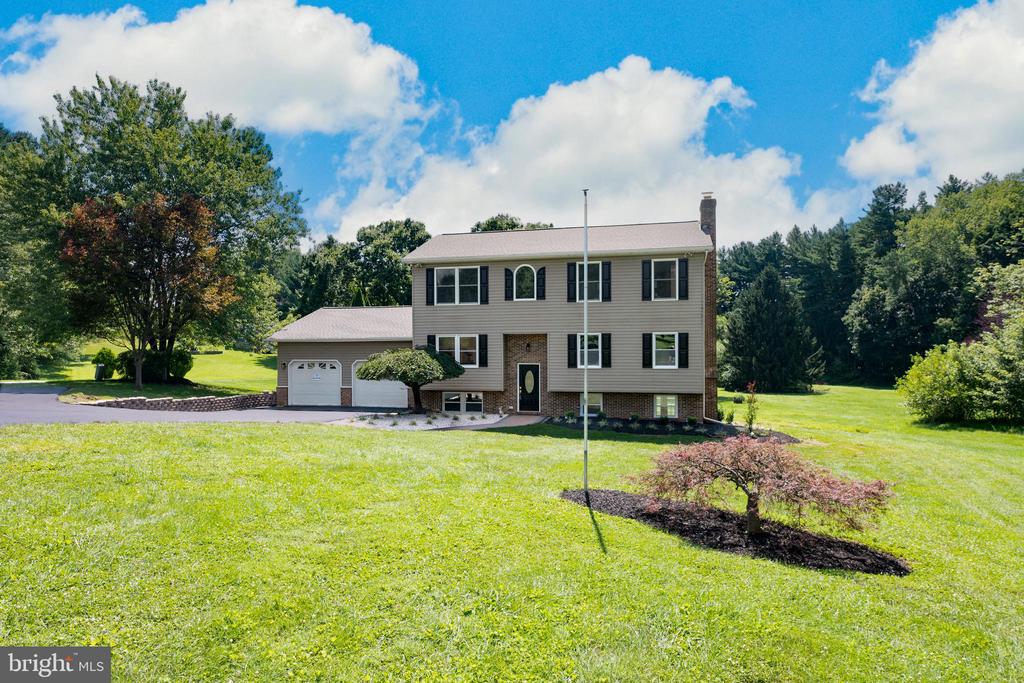 7000 SHELDON LANE
